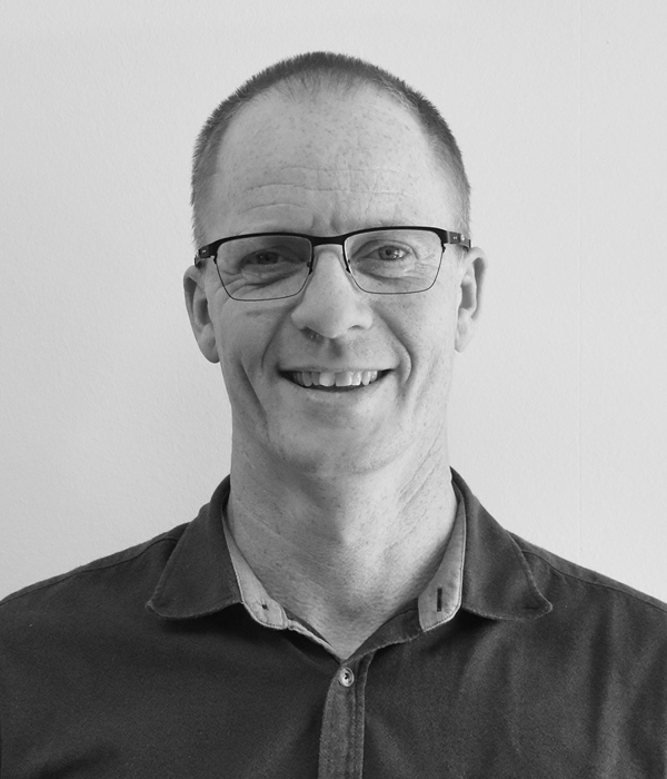 Jesper Sejer 1200X900pxl Sort Hvid